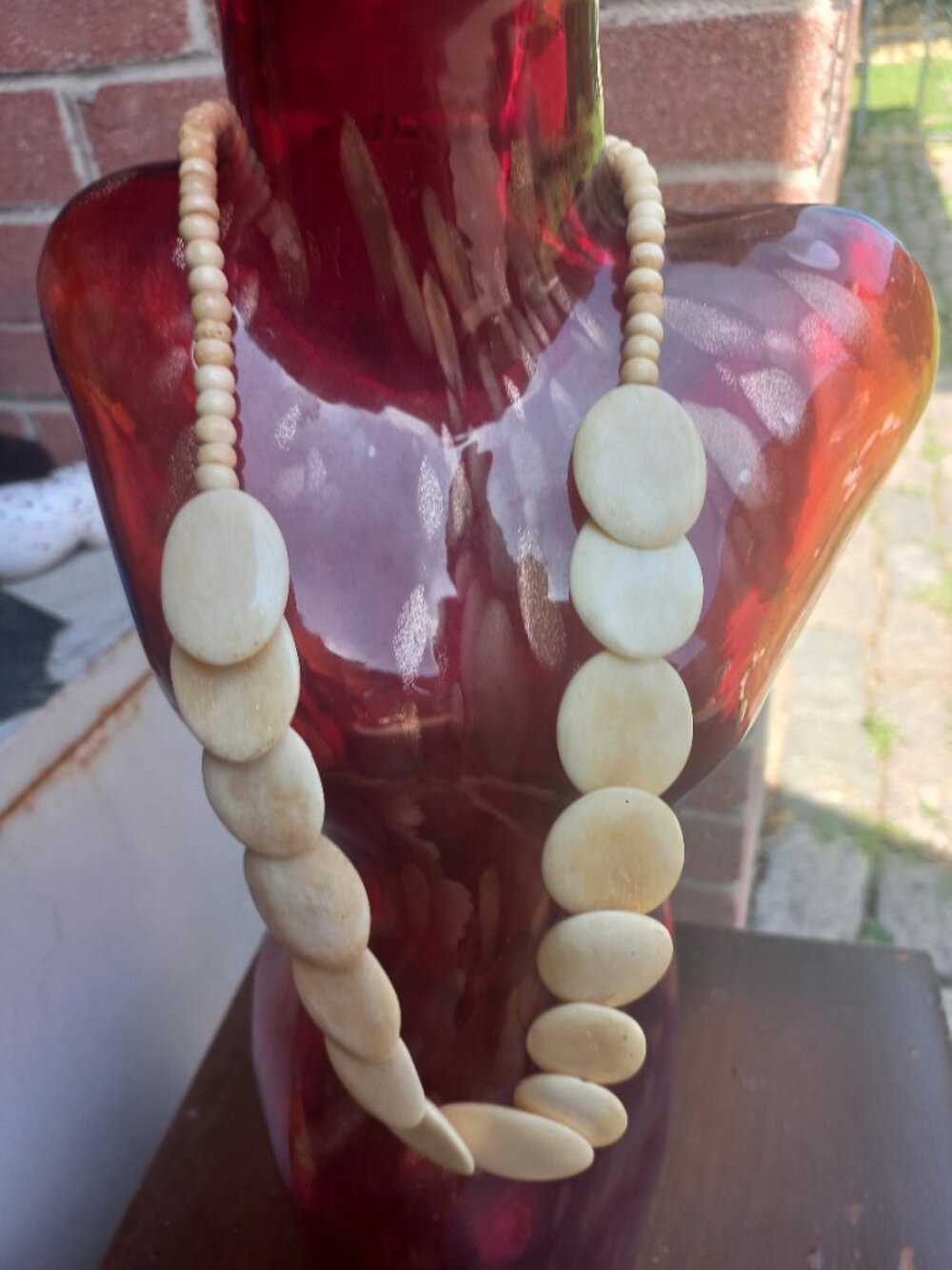 Vintage bovine bone cream necklace